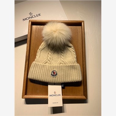 MONCLER   2024秋冬新款時尚毛線帽子