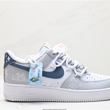 NIKE AIR FORCE 1‘07 LV8