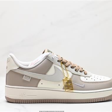 NIKE AIR FORCE 1‘07 LV8