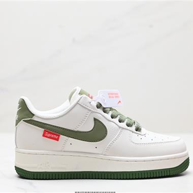 NIKE AIR FORCE 1‘07