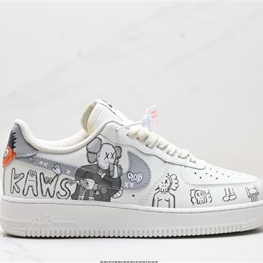 NIKE AIR FORCE 1‘07 LV8