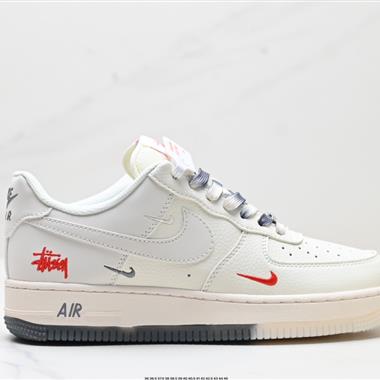 NIKE AIR FORCE 1‘07 LV8