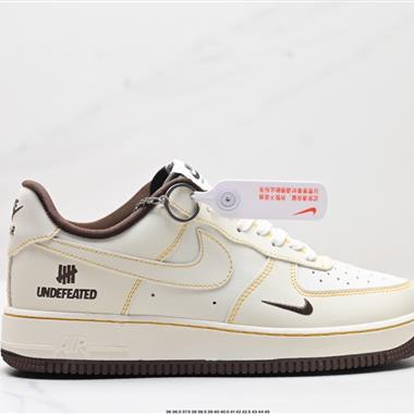 NIKE AIR FORCE 1‘07 LV8