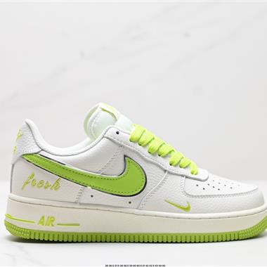 NIKE AIR FORCE 1‘07