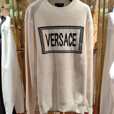 VERSACE   2024秋冬新款保暖毛衣