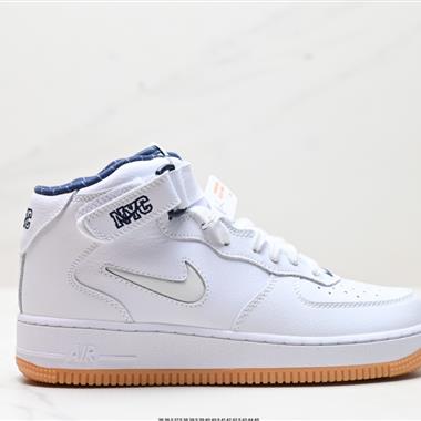 Nike Air Force 1 Mid 07