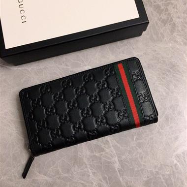 GUCCI  2024新款時尚包包 尺寸:19*10*2.5CM