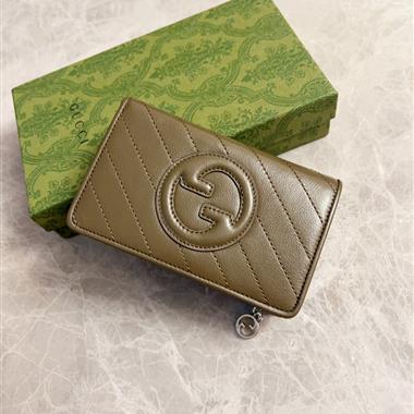 GUCCI  2024新款時尚包包 尺寸:14*18.5*3CM