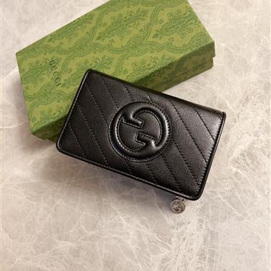 GUCCI  2024新款時尚包包 尺寸:14*18.5*3CM