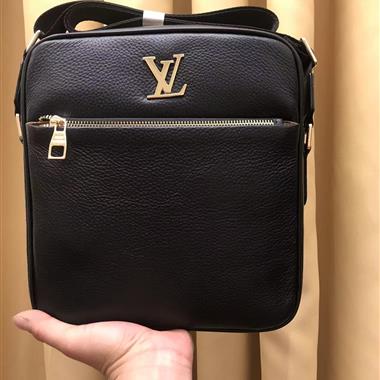 LOUIS VUITTON  2025新款男生時尚包包  尺寸：25*27*6CM