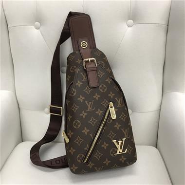 LOUIS VUITTON  2025新款男生時尚包包  尺寸：28*20*6CM