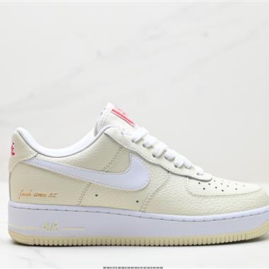 NIKE AIR FORCE 1‘07