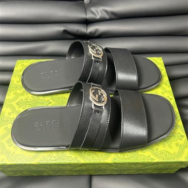 GUCCI   2025新款男生休閒時尚鞋子