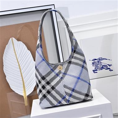 BURBERRY   2025新款女生時尚包包  尺寸：26.5*13.5*46.5CM