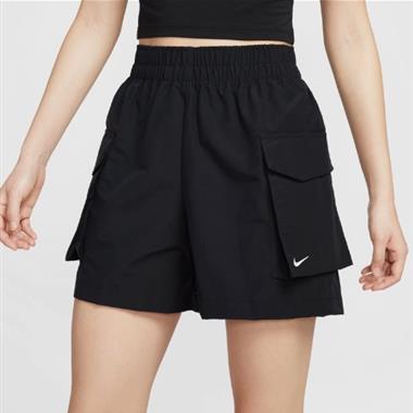 NIKE   2025夏季新款女生休閒短褲