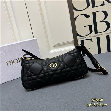 DIOR   2025新款女生時尚包包  尺寸：26*12*7CM