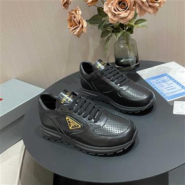 PRADA   2025新款女生休閒時尚鞋子
