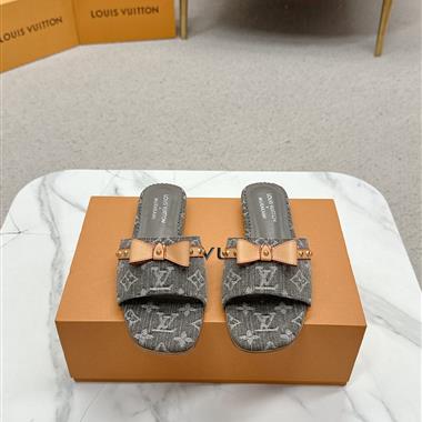 Louis Vuitton   2025新款女生休閒時尚鞋子