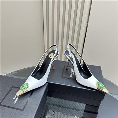 YSL   2025新款女生休閒時尚鞋子