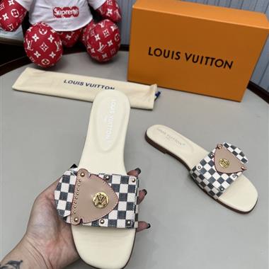 Louis Vuitton   2025新款女生休閒時尚鞋子