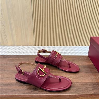 GUCCI  2025新款女生休閒時尚鞋子