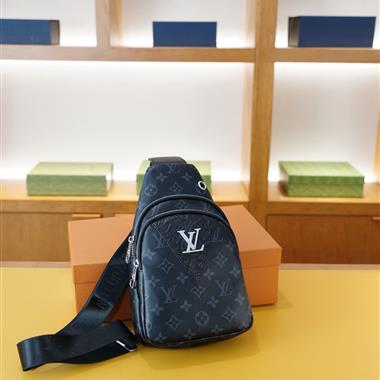 LOUIS VUITTON    2025新款男生時尚包包 尺寸：16*28*7CM