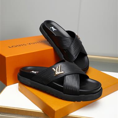 Louis Vuitton   2025新款男生休閒時尚鞋子