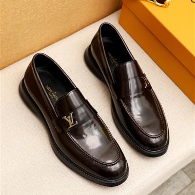 Louis Vuitton   2025新款男生休閒時尚鞋子