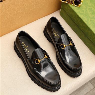 GUCCI   2025新款男生休閒時尚鞋子