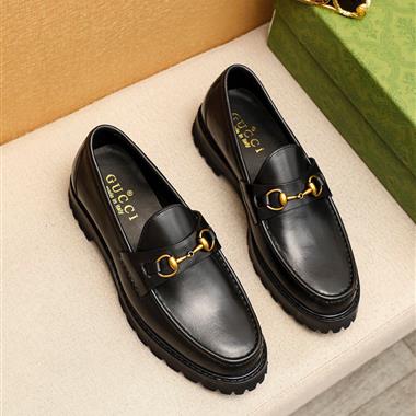 GUCCI   2025新款男生休閒時尚鞋子