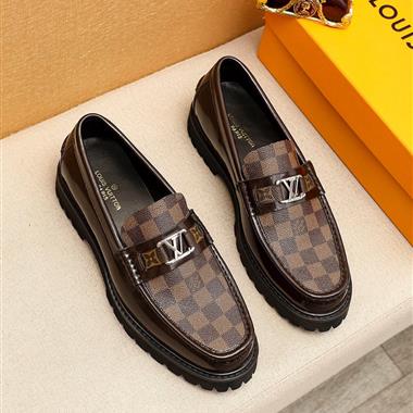 Louis Vuitton   2025新款男生休閒時尚鞋子