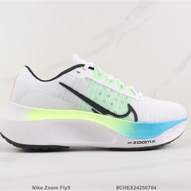 Nike Zoom Fly5  減震跑步鞋