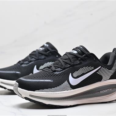 Nike VOMERO 18  舒適減震防滑 低幫跑步鞋