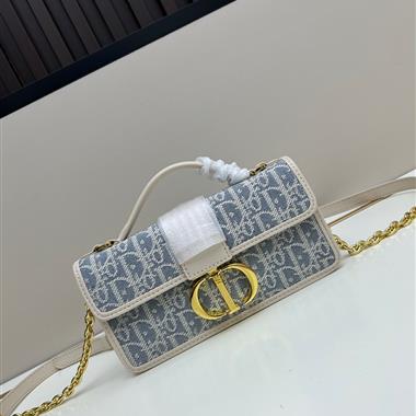 DIOR   2025新款時女生時尚包包   尺寸：20*4*10CM