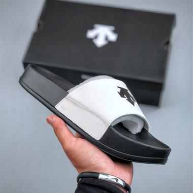 DESCENTE Lcing Nars   百搭柔軟 防滑壹字拖鞋 