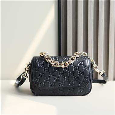 GUCCI   2025新款女生時尚皮夾 尺寸：20.5*13*7CM