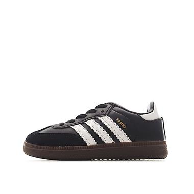 Adidas 低幫兒童休閒鞋