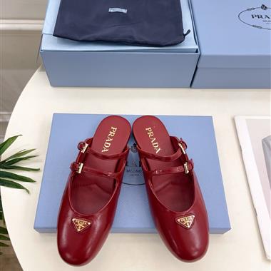 PRADA   2025新款女生休閒時尚鞋子