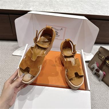 HERMES   2025新款女生休閒時尚鞋子
