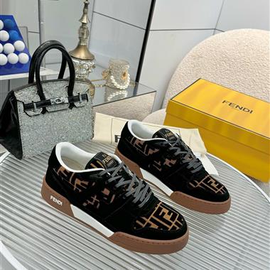 FENDI   2025新款女生休閒時尚鞋子