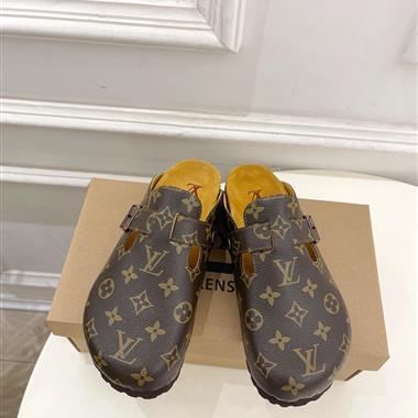 Louis Vuitton    2025新款女生休閒時尚鞋子