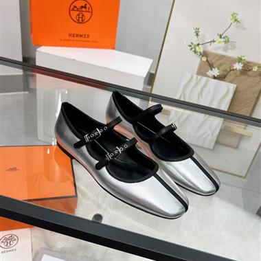 HERMES   2025新款女生休閒時尚鞋子