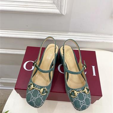 GUCCI   2025新款女生休閒時尚鞋子