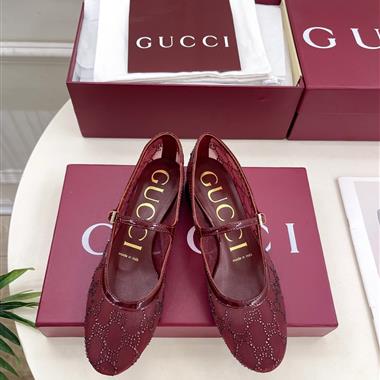 GUCCI   2025新款女生休閒時尚鞋子
