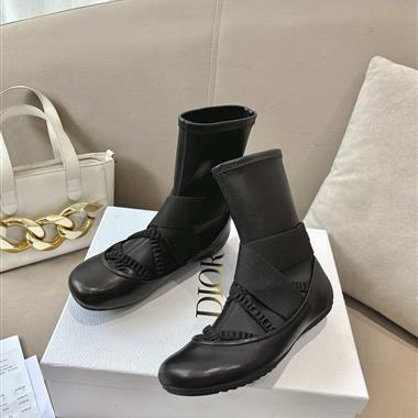 DIOR   2025新款女生休閒時尚鞋子