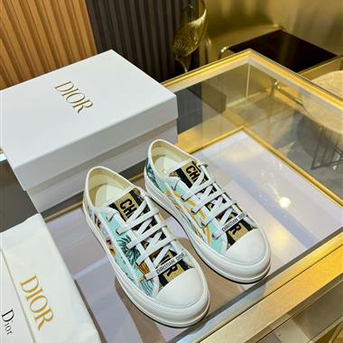DIOR   2025新款女生休閒時尚鞋子