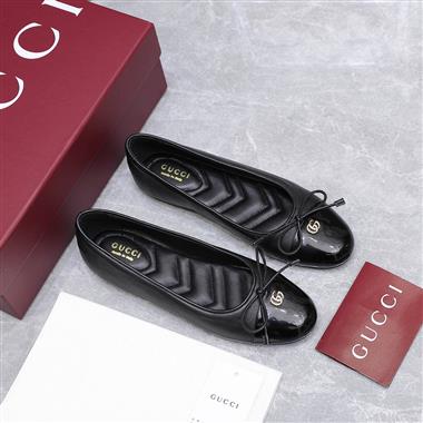GUCCI   2025新款女生休閒時尚鞋子