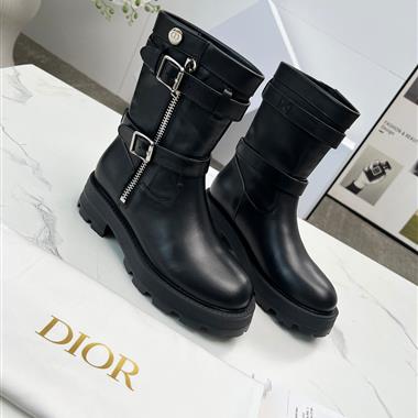 DIOR   2025新款女生休閒時尚鞋子
