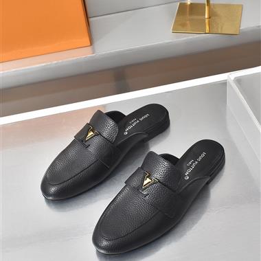 Louis Vuitton    2025新款女生休閒時尚鞋子