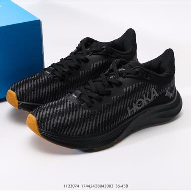 HOKA ONE ONE 大地飛越 Skyline Float X 系列 網面透氣 防滑輕便厚底跑步鞋